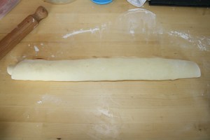 Creme Egg Chlesea buns (6)